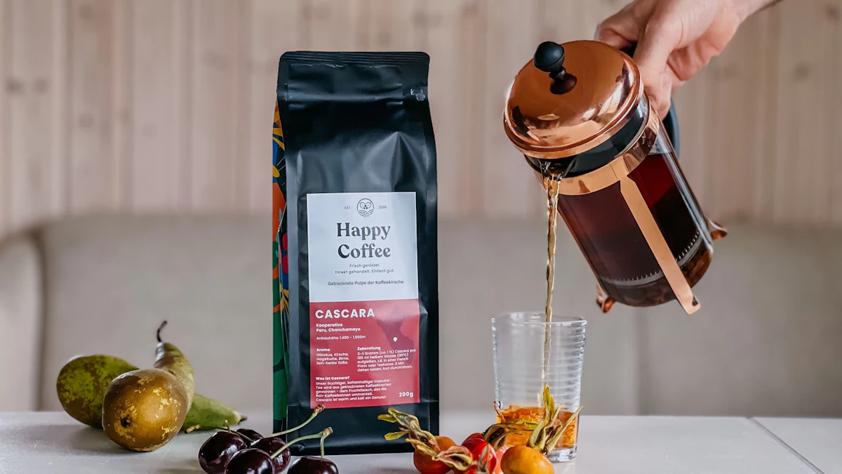 Cafeteras de émbolo: café servido en taza
